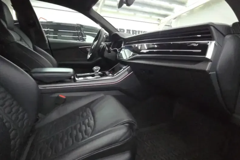 Audi RSQ8 din 2022 cu 78.608 km - oferta AUD262369 - foto 21