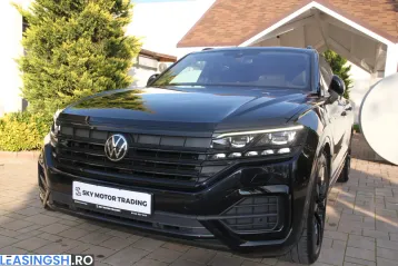 Volkswagen Touareg din 2022 - oferta VOL262378
