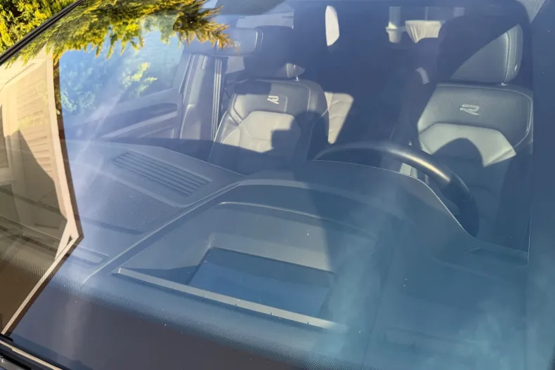 Volkswagen Touareg din 2022 cu 120.000 km - oferta VOL262378 - foto 4