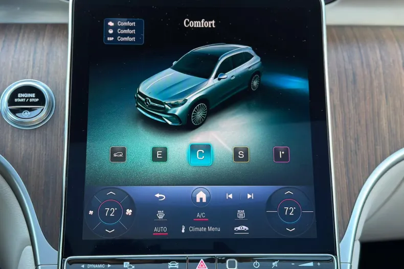 Mercedes-Benz GLC 300 (Clasa GLC) din 2024 cu 32.000 km - oferta MER262382 - foto 31