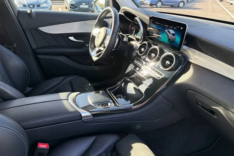 Mercedes-Benz GLC 300 (Clasa GLC) din 2021 cu 117.919 km - oferta MER262387 - foto 13