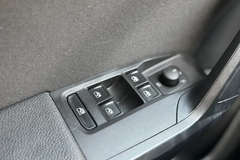 Seat Arona din 2023 cu 103.000 km - oferta SEA262405 - foto 13