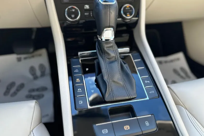 Skoda Superb din 2021 cu 141.952 km - oferta SKO262411 - foto 19