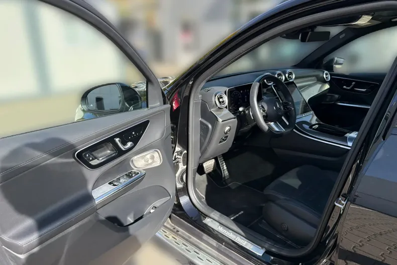 Mercedes-Benz GLC 300 (Clasa GLC) din 2026 cu 35.000 km - oferta MER262419 - foto 9