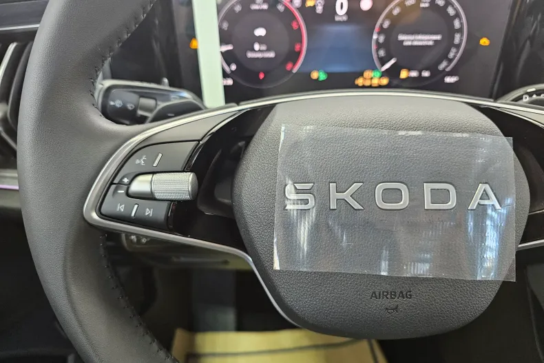 Skoda Kodiaq din 2026 cu 8 km - oferta SKO262427 - foto 12
