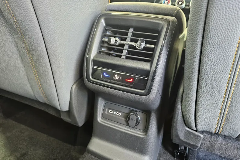 Skoda Kodiaq din 2026 cu 8 km - oferta SKO262427 - foto 36