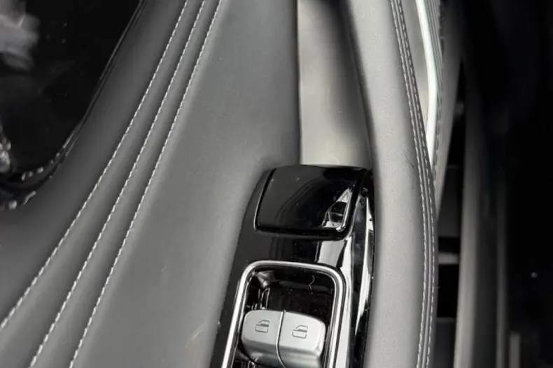 Omoda 9 din 2026 cu 1 km - oferta OMO262439 - foto 17