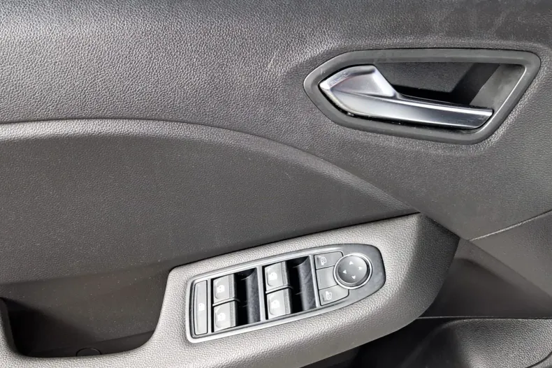 Renault Clio din 2020 cu 37.891 km - oferta REN262441 - foto 19