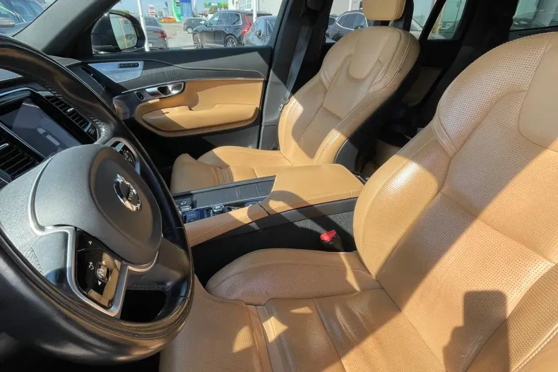 Volvo XC90 din 2021 cu 128.798 km - oferta VOL262443 - foto 5