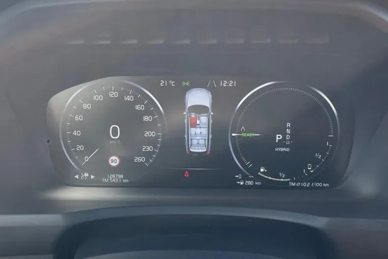 Volvo XC90 din 2021 cu 128.798 km - oferta VOL262443 - foto 6
