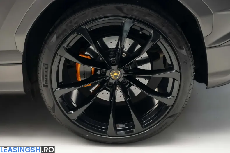 Lamborghini Urus din 2024 cu 49.360 km - oferta LAM262444 - foto 13