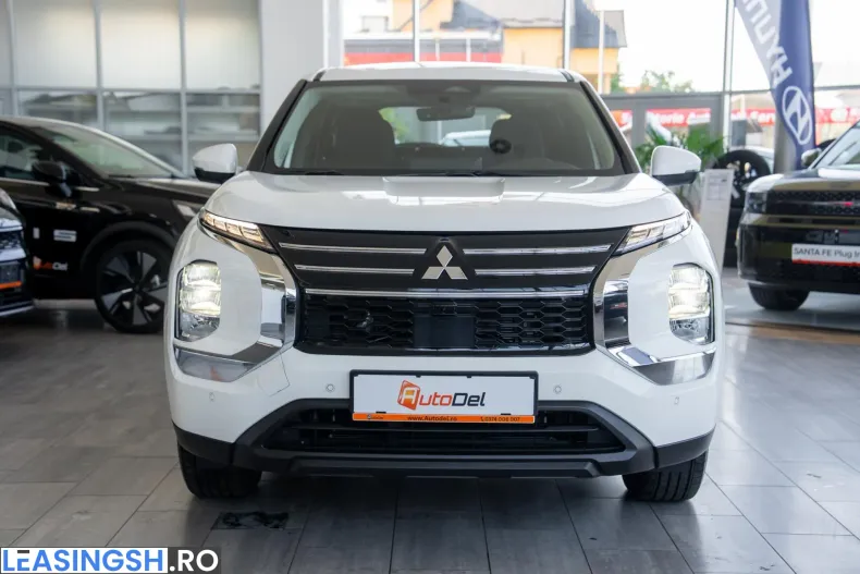 Mitsubishi Outlander din 2025 cu 10 km - oferta MIT262493 - foto 2