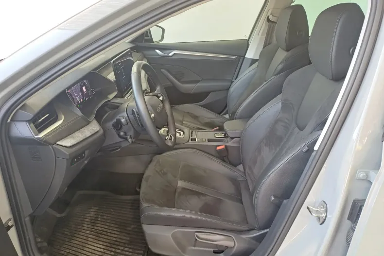 Skoda Octavia din 2025 cu 8.751 km - oferta SKO262512 - foto 5