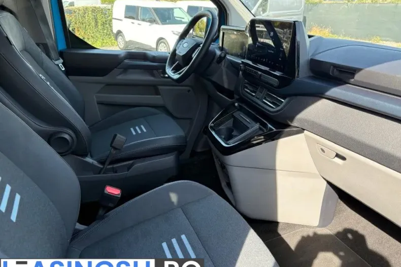 Ford Tourneo Custom din 2025 cu 27.181 km - oferta FOR262525 - foto 20