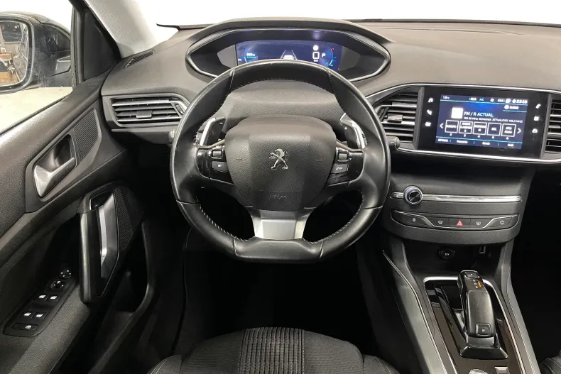 Peugeot 308 din 2020 cu 135.680 km - oferta PEU262528 - foto 6