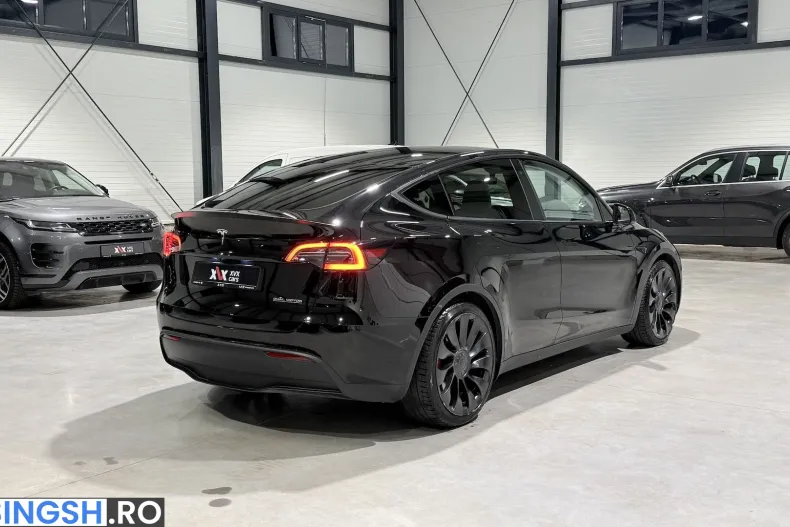 Tesla Model Y din 2023 cu 83.771 km - oferta TES262534 - foto 4