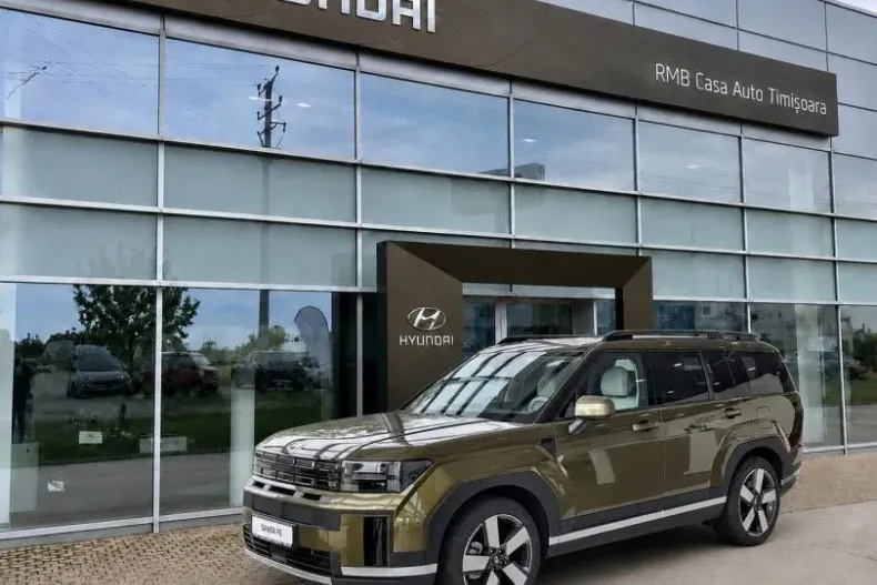 Hyundai Santa Fe din 2025 cu 1 km - oferta HYU262542 - foto 1