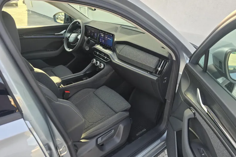 Skoda Kodiaq din 2025 cu 2.000 km - oferta SKO262553 - foto 25