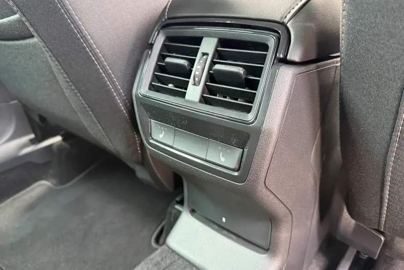 Skoda Karoq din 2026 cu 10.000 km - oferta SKO262557 - foto 28