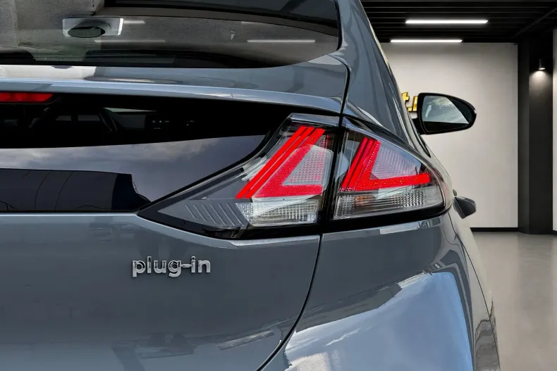 Hyundai IONIQ din 2021 cu 108.665 km - oferta HYU262583 - foto 28