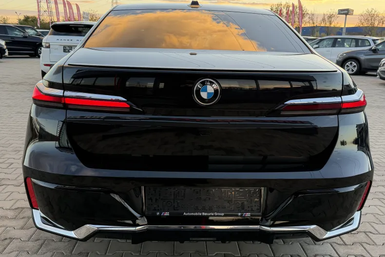 BMW 740 (Seria 7) din 2023 cu 123.000 km - oferta BMW262601 - foto 5
