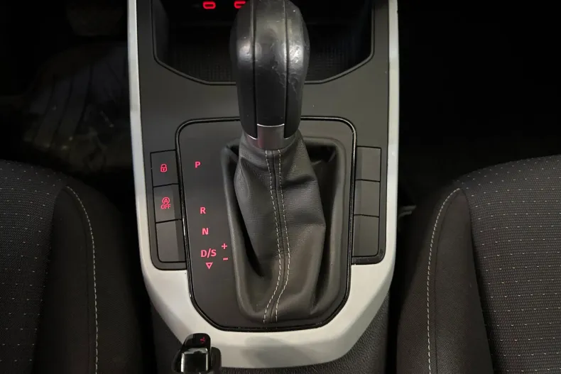 Seat Arona din 2021 cu 93.563 km - oferta SEA262602 - foto 17