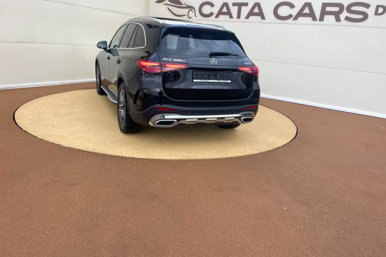 Mercedes-Benz GLC 300 (Clasa GLC) din 2023 cu 167.000 km - oferta MER262605 - foto 10