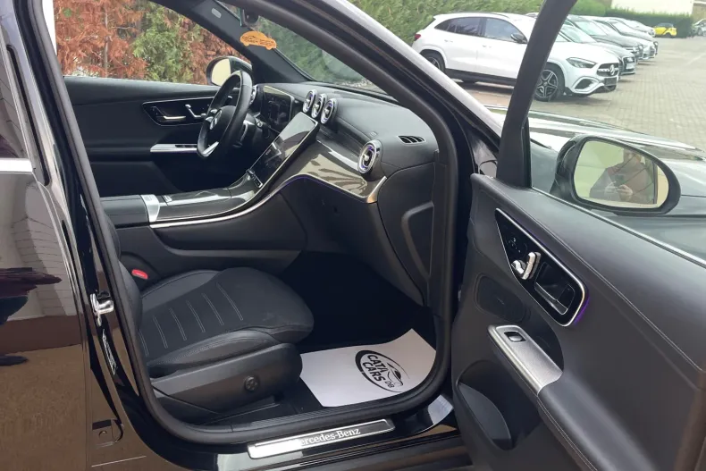 Mercedes-Benz GLC 300 (Clasa GLC) din 2023 cu 167.000 km - oferta MER262605 - foto 20
