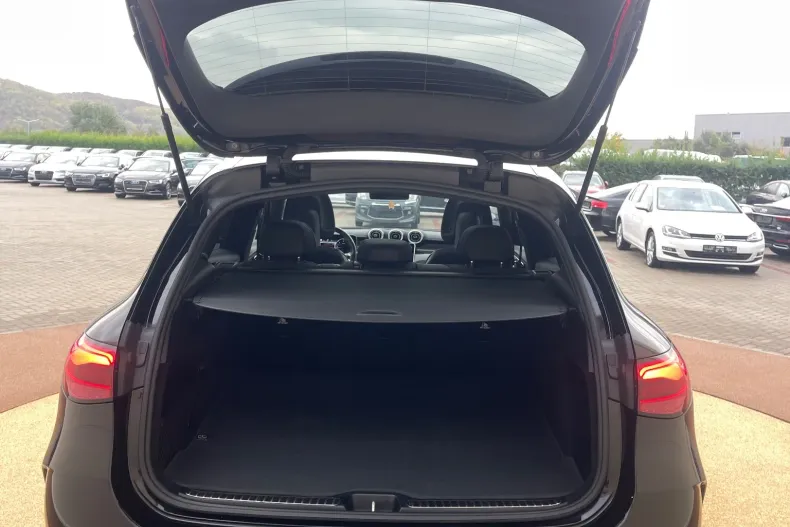Mercedes-Benz GLC 300 (Clasa GLC) din 2023 cu 167.000 km - oferta MER262605 - foto 24