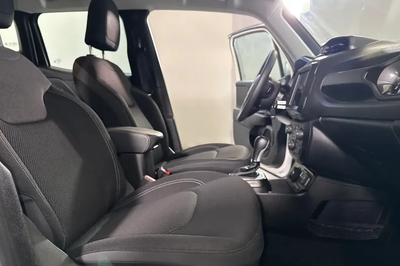 Jeep Renegade din 2021 cu 56.546 km - oferta JEE262608 - foto 11