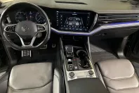 Volkswagen Touareg din 2023 cu 119.692 km - oferta VOL262610 - foto 9