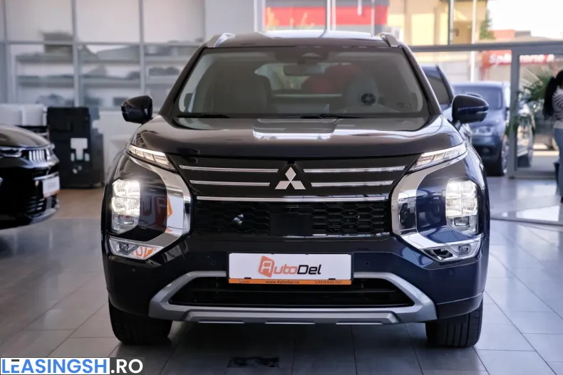 Mitsubishi Outlander din 2025 cu 10 km - oferta MIT262622 - foto 2
