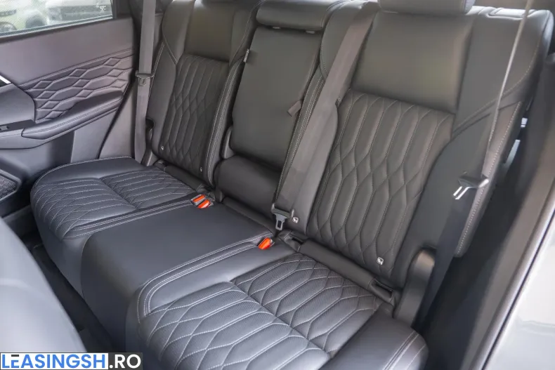 Mitsubishi Outlander din 2025 cu 1 km - oferta MIT262623 - foto 16