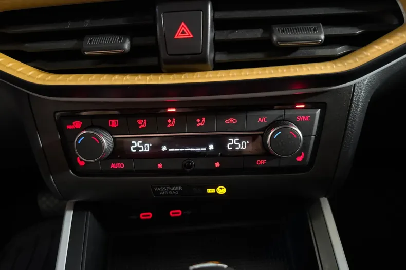 Seat Arona din 2021 cu 106.834 km - oferta SEA262659 - foto 18