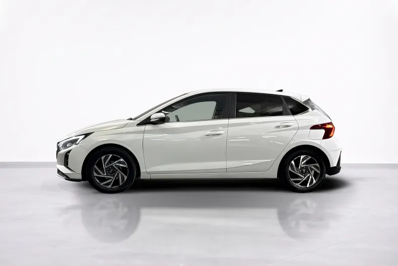 Hyundai i20 din 2023 cu 31.117 km - oferta HYU262666 - foto 2