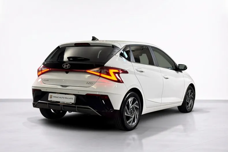 Hyundai i20 din 2023 cu 31.117 km - oferta HYU262666 - foto 5