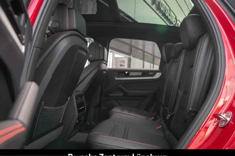 Porsche Cayenne din 2023 cu 48.550 km - oferta POR262684 - foto 7