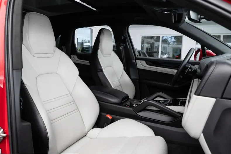 Porsche Cayenne din 2023 cu 6.100 km - oferta POR262685 - foto 13