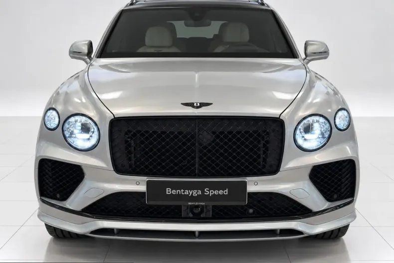 Bentley Bentayga din 2026 cu 10.900 km - oferta BEN262695 - foto 2