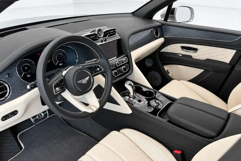 Bentley Bentayga din 2026 cu 10.900 km - oferta BEN262695 - foto 5