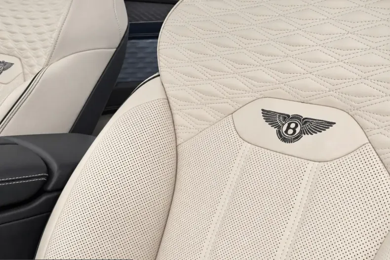 Bentley Bentayga din 2026 cu 10.900 km - oferta BEN262695 - foto 13