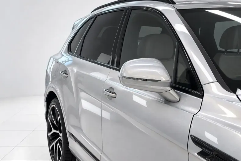 Bentley Bentayga din 2026 cu 10.900 km - oferta BEN262695 - foto 17