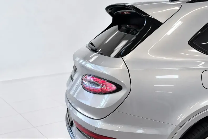 Bentley Bentayga din 2026 cu 10.900 km - oferta BEN262695 - foto 19