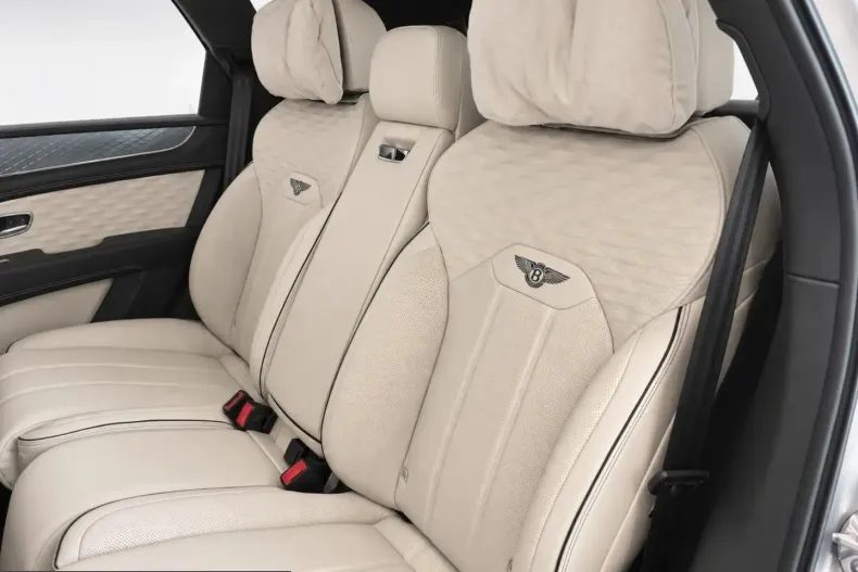 Bentley Bentayga din 2026 cu 10.900 km - oferta BEN262695 - foto 28