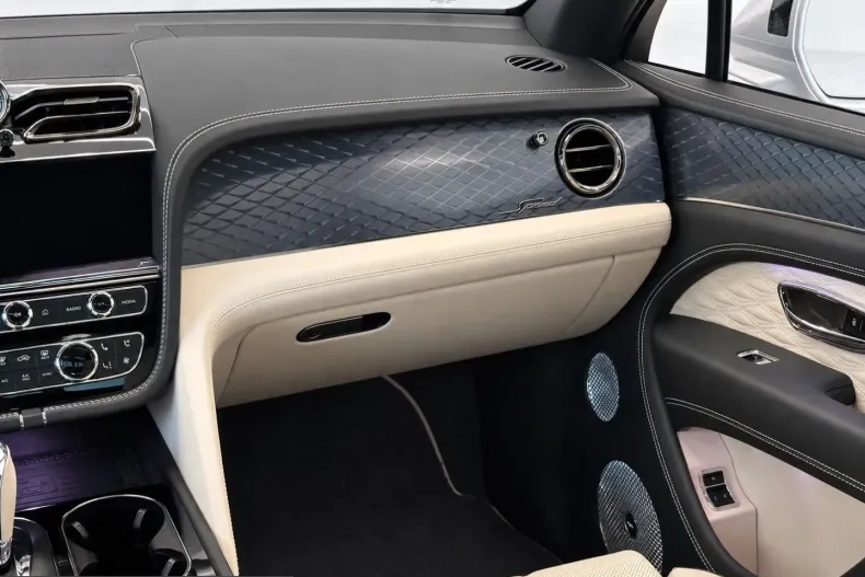 Bentley Bentayga din 2026 cu 10.900 km - oferta BEN262695 - foto 45