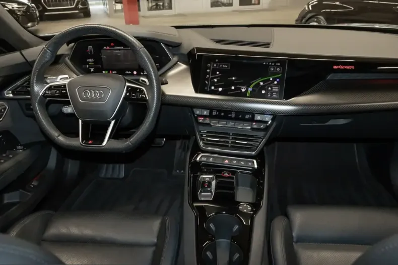 Audi RS din 2024 cu 33.760 km - oferta AUD262716 - foto 2