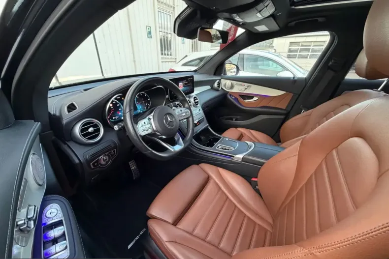 Mercedes-Benz GLC 300 (Clasa GLC) din 2023 cu 64.336 km - oferta MER262812 - foto 6