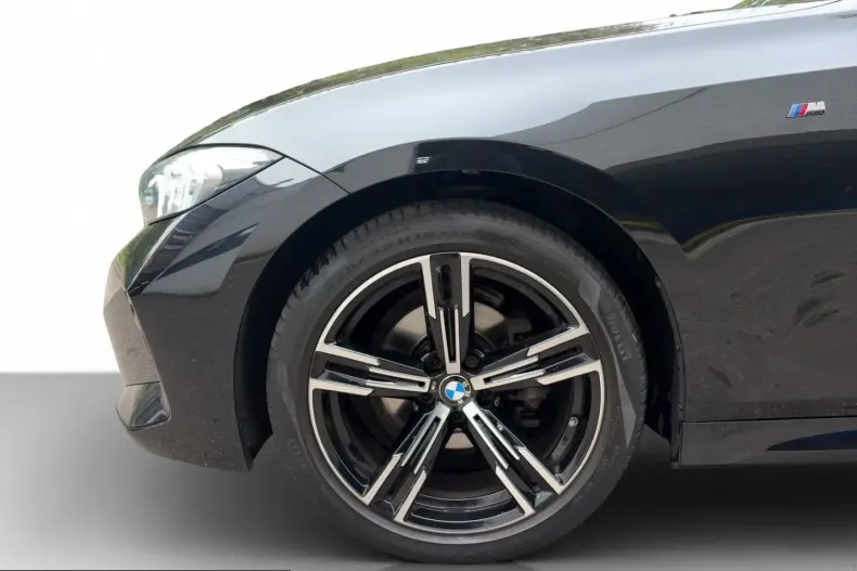 BMW 318 (Seria 3) din 2023 cu 35.219 km - oferta BMW262822 - foto 4
