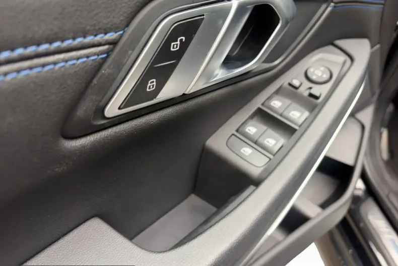 BMW 318 (Seria 3) din 2023 cu 35.219 km - oferta BMW262822 - foto 14