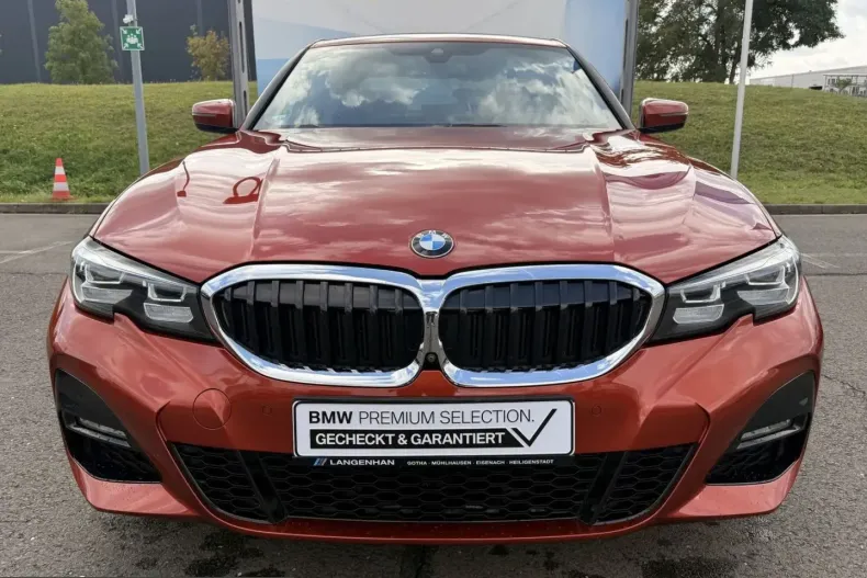 BMW 318 (Seria 3) din 2022 cu 54.304 km - oferta BMW262832 - foto 2
